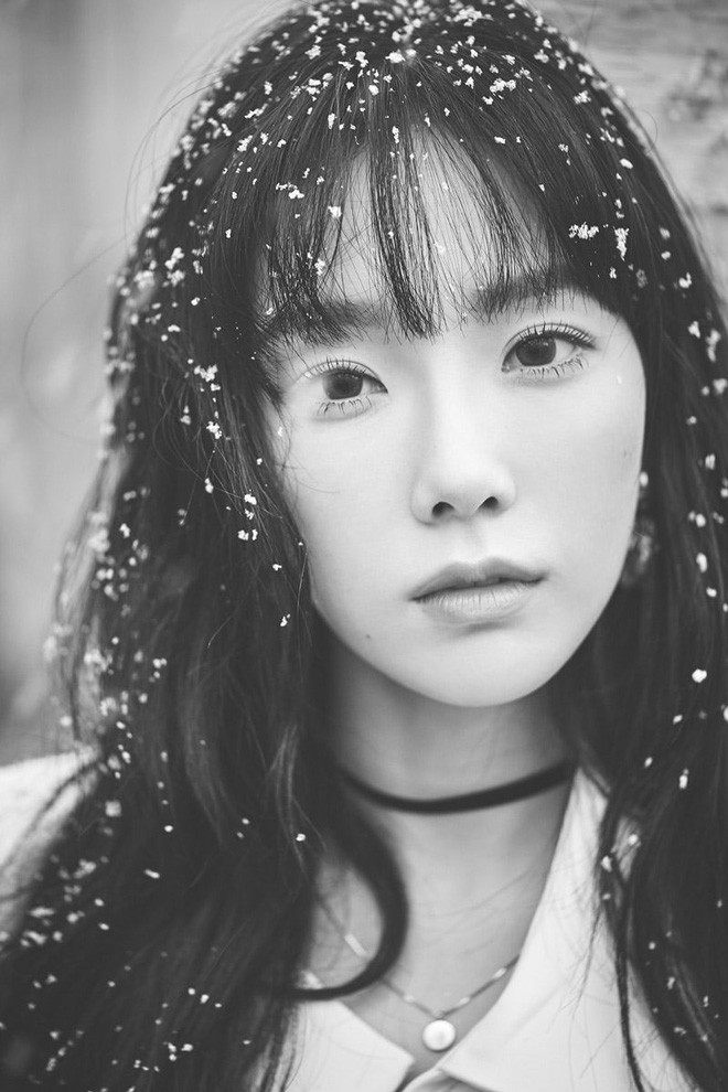 Dân mạng ngứa mắt cứ ném đá, Taeyeon vẫn diệt sạch các BXH với hit mới - Ảnh 2.