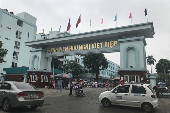 Bảo vệ bệnh viện Việt-Tiệp đánh người nhà bệnh nhân khâu 3 mũi - Ảnh 1.