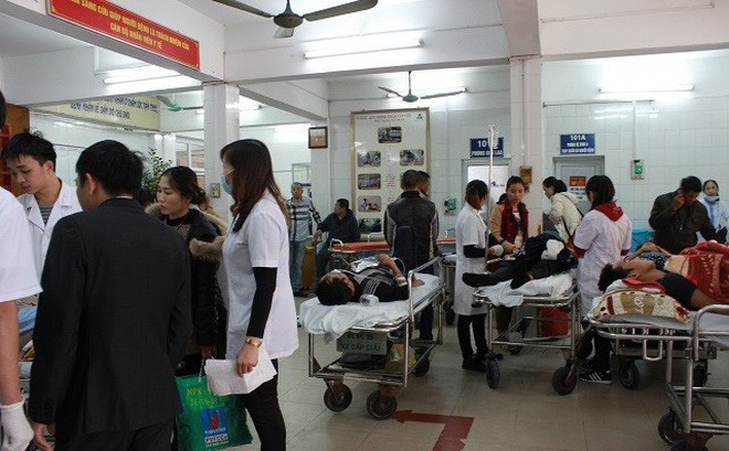 Người gi&agrave;, trẻ nhỏ đổ bệnh v&igrave; r&eacute;t - Ảnh 1.