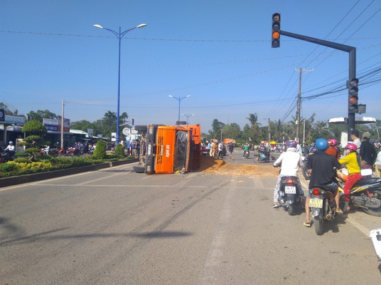 Thanh niên ở Phú Quốc thoát chết kỳ diệu khi chui ra từ gầm ô tô - Ảnh 2.