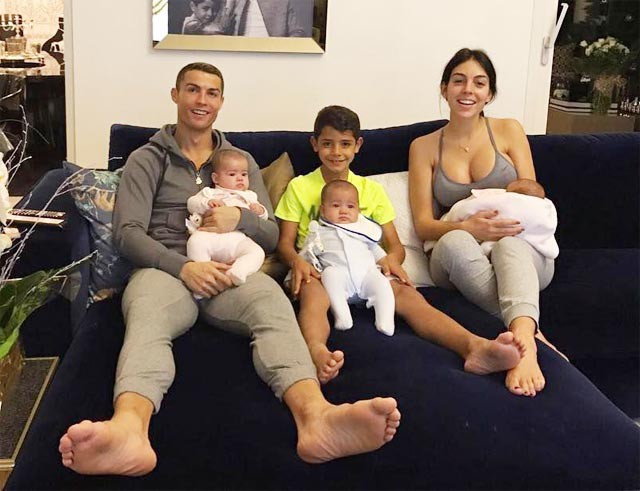 Ronaldo và Messi có một năm đầy tài lộc - Ảnh 3.