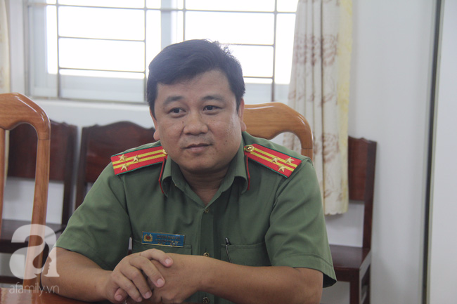 Vụ b&eacute; g&aacute;i 13 tuổi tự tử nghi do bị x&acirc;m hại: Y&ecirc;u cầu l&agrave;m r&otilde; việc đập bỏ căn ph&ograve;ng của nghi can - Ảnh 11.