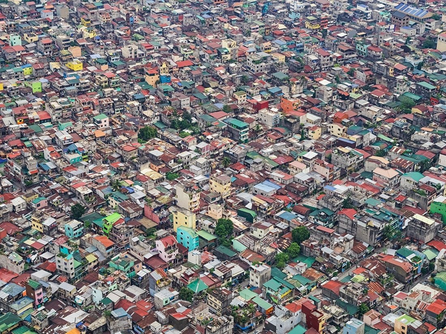 Những hình ảnh “nghẹt thở” về cuộc sống ở Manila - thành phố đông dân cư bậc nhất thế giới - Ảnh 12.