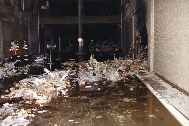 Những hình ảnh về Lầu Năm Góc lần đầu tiên được công bố sau thảm họa 11/9 - Ảnh 11.