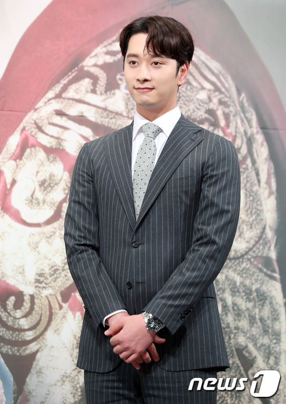 Nữ ho&agrave;ng dao k&eacute;o Park Min Young đọ sắc c&ugrave;ng mỹ nh&acirc;n v&ocirc; danh, Lee Dong Gun tiều tụy sau khi l&agrave;m bố - Ảnh 16.