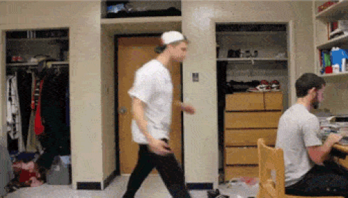 16 pha chơi khăm o&aacute;i oăm cho thấy quả b&aacute;o l&agrave; c&oacute; thật - Ảnh 25.