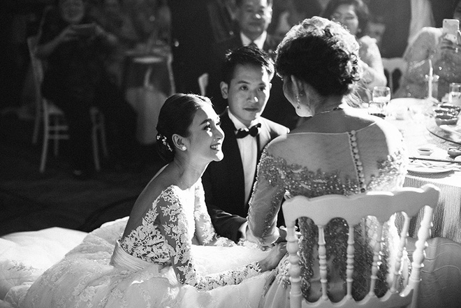 Đám cưới triệu đô sang chảnh hết nấc của mỹ nhân đẹp nhất nhì Thái Lan với nhẫn kim cương 5 carat, 6 bộ váy đắt đỏ - Ảnh 19.