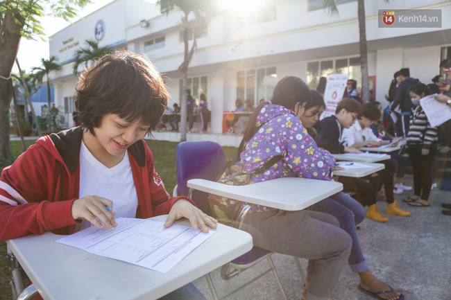 Hàng nghìn bạn trẻ Hà Nội - Sài Gòn hào hứng tham gia hiến máu nhân đạo trong ngày Chủ nhật Đỏ - Ảnh 15.