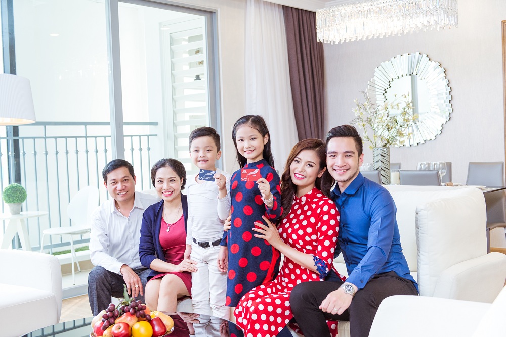 Vingroup ra mắt thẻ Qu&agrave; tặng VinID Gift Card  - Ảnh 3.