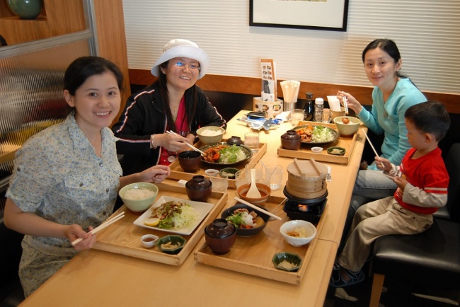 Nhờ 6 thói quen ăn uống như này mà phụ nữ Nhật Bản chẳng mấy khi lo béo cả - Ảnh 3.