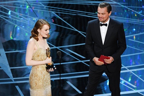 Thuyết &acirc;m mưu: Thủ phạm vụ nhầm lẫn g&acirc;y sốc của Oscar 2017 ch&iacute;nh l&agrave; Leonardo DiCaprio? - Ảnh 1.