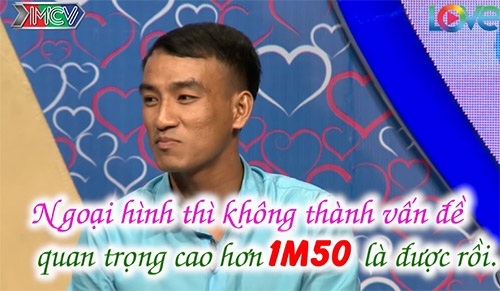 Cô gái xinh đẹp đòi tìm bạn trai càng đen càng tốt, sau đó choáng váng khi tấm màn kéo lên - Ảnh 4.