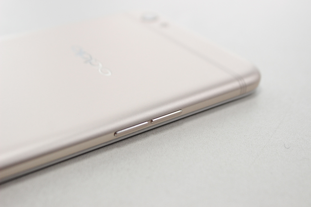 Tr&ecirc;n tay OPPO F3 Plus: camera groupfie ấn tượng, cấu h&igrave;nh ổn, n&uacute;t Home giống iPhone 7 nhưng chưa tốt bằng - Ảnh 3.
