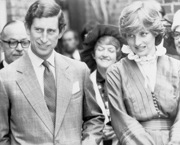 Trước khi chết, bà ngoại của Công nương Diana tiết lộ nàng có tính cách phức tạp, xin lỗi vì đã làm mối cho Charles - Ảnh 3.