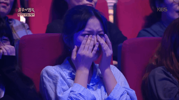 Khán giả khóc như mưa vì tiết mục song ca của thành viên BTOB và mẹ - Ảnh 3.