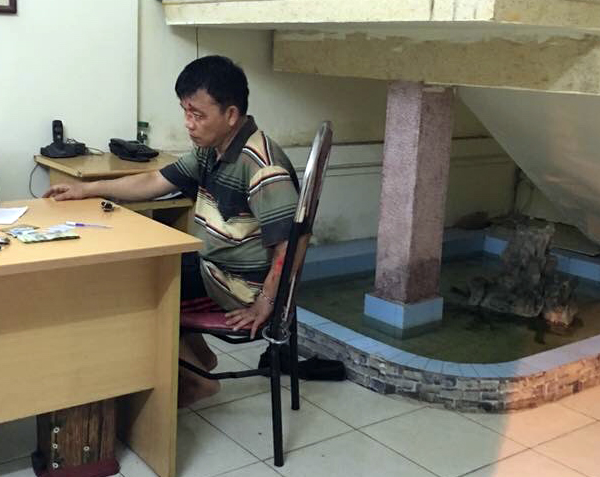 Nam thanh ni&ecirc;n dũng cảm truy đuổi đối tượng trộm xe SH, d&ugrave;ng dao bầu chống trả - Ảnh 3.