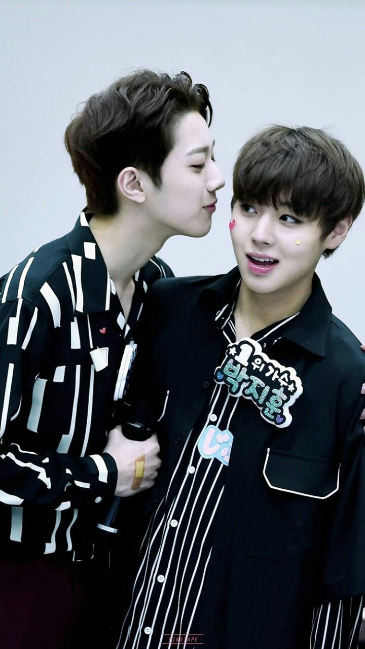 Nghịch lí trong Kpop: Em út bé bỏng gì đâu, cứ phải khổng lồ nhất nhóm mới chịu! - Ảnh 5. Nghịch lí trong Kpop: Em út bé bỏng gì đâu, cứ phải khổng lồ nhất nhóm mới chịu! - Ảnh 5.