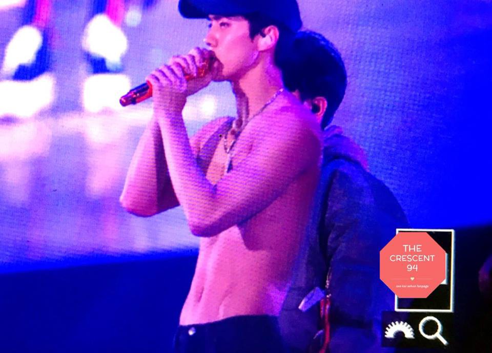 Fan khô máu vì sân khấu 6 múi đẹp như tượng tạc của Sehun (EXO) - Ảnh 3. Fan khô máu vì sân khấu 6 múi đẹp như tượng tạc của Sehun (EXO) - Ảnh 3.
