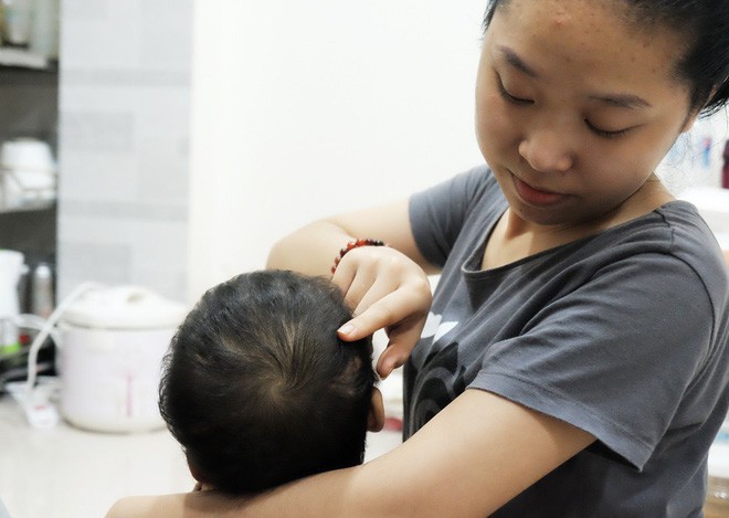Cuộc sống mới của người mẹ đơn thân 3 tháng trời nuôi con bạo bệnh nơi xứ người - Ảnh 3.