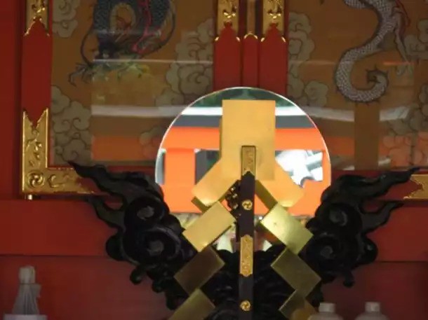 Câu chuyện huyền ảo về tấm gương ma thuật và Nữ hoàng bí ẩn Himiko trong lịch sử Nhật Bản - Ảnh 3.