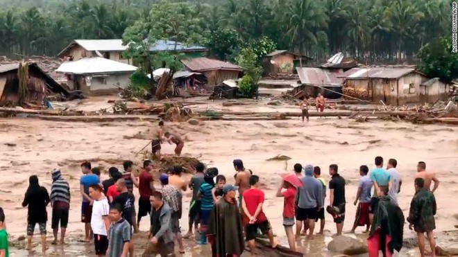 Bão Tembin sắp đổ bộ Việt Nam: Tàn phá khủng khiếp khi vào Philippines - Ảnh 3.