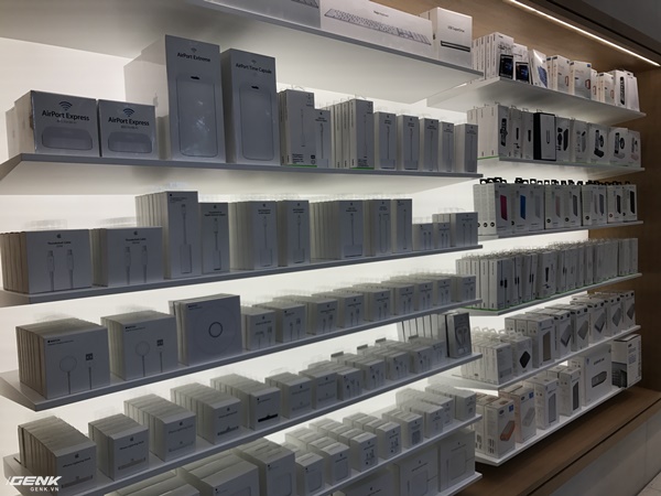 Trải nghiệm thực tế Apple Store Orchard Singapore: khi bạn không chỉ trả tiền cho thương hiệu, thiết kế mà quan trọng hơn cả là trải nghiệm - Ảnh 22.