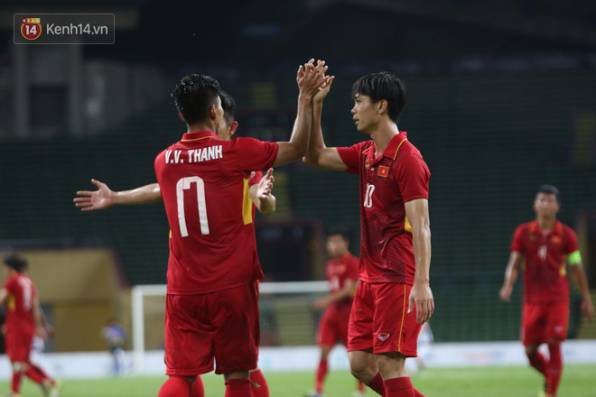 Công Phượng ghi bàn đẳng cấp, U22 Việt Nam lại thắng tưng bừng - Ảnh 8.