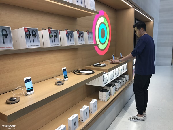 Trải nghiệm thực tế Apple Store Orchard Singapore: khi bạn không chỉ trả tiền cho thương hiệu, thiết kế mà quan trọng hơn cả là trải nghiệm - Ảnh 24.