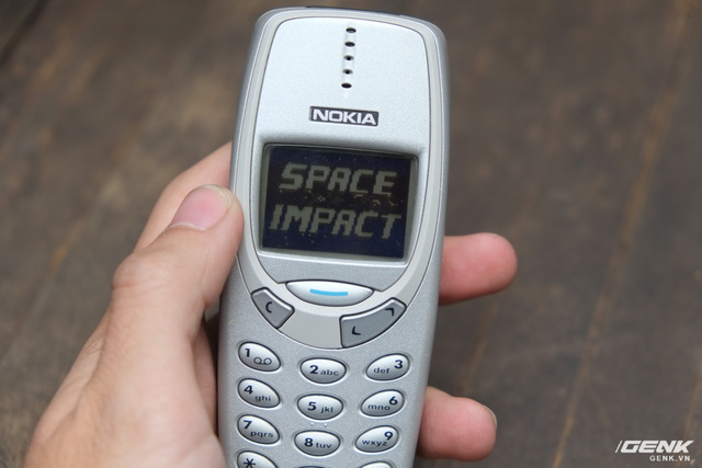 Mở hộp và trên tay chiếc Nokia 3310 đã 17 tuổi: Tấm vé quay trở về tuổi thơ - Ảnh 27.