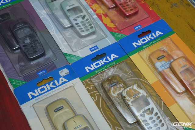 Mở hộp và trên tay chiếc Nokia 3310 đã 17 tuổi: Tấm vé quay trở về tuổi thơ - Ảnh 30.