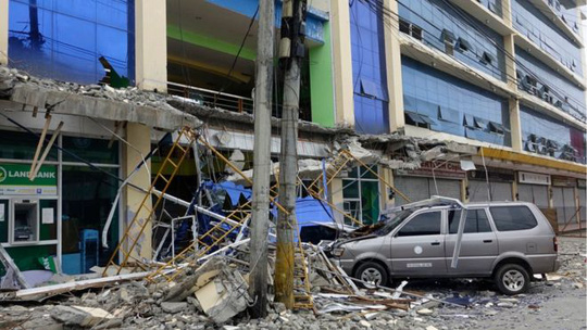 Thương vong tăng nhanh trong trận động đất ở Philippines - Ảnh 4.