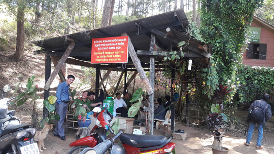 Hai người tử vong khi chơi vượt thác ở Đà Lạt - Ảnh 4.
