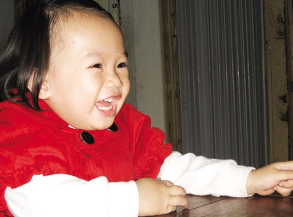 Câu chuyện thú vị về những em bé sơ sinh có cân nặng khổng lồ ở Việt Nam - Ảnh 4.