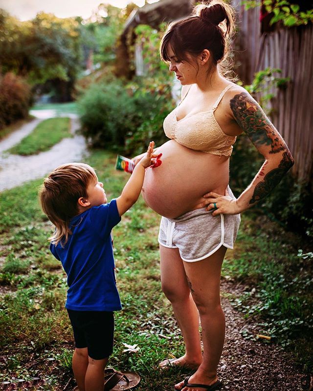 Con trai lớn hỏi Bụng mẹ bị l&agrave;m sao vậy v&agrave; đ&acirc;y l&agrave; c&acirc;u trả lời của người mẹ - Ảnh 4.