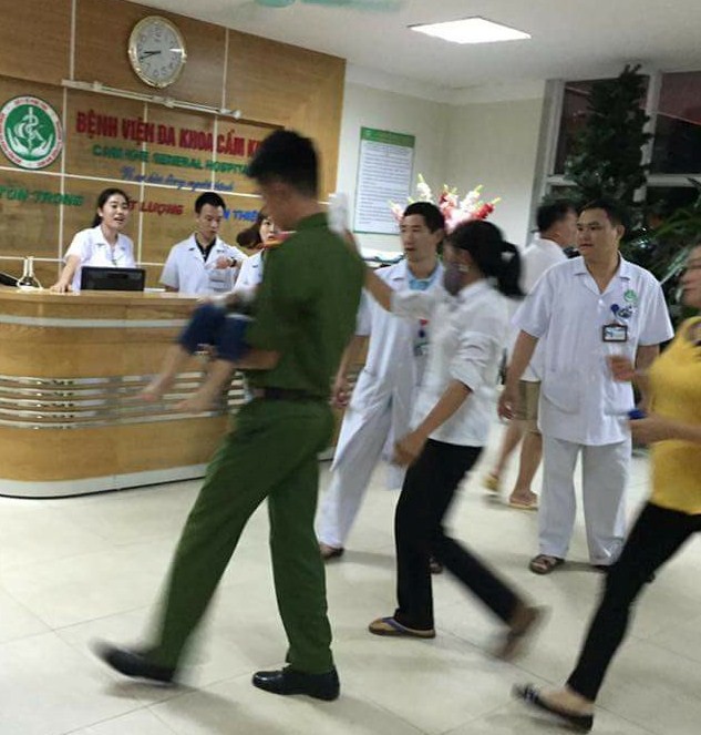 Phú Thọ: Gần 100 trẻ mầm non nhập viện khẩn cấp nghi bị ngộ độc sau bữa ăn - Ảnh 4.