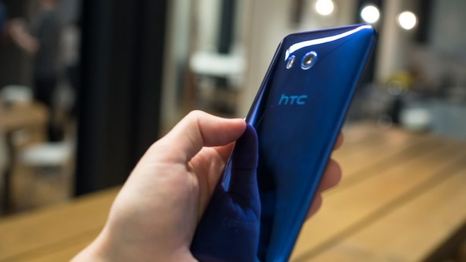 HTC U11 chính thức ra mắt, cho phép người dùng thao tác bằng cách bóp chặt - Ảnh 5.