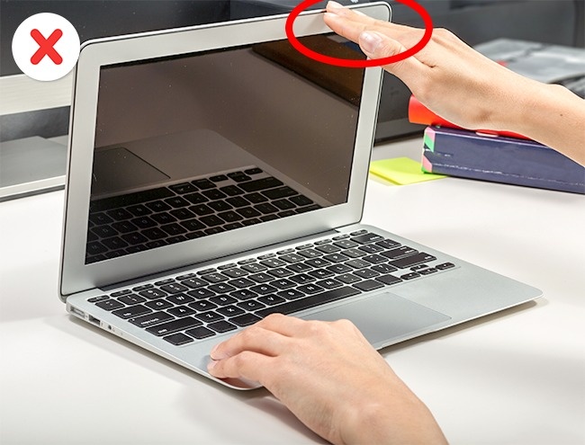 12 việc bạn thường làm khiến laptop bị tàn phá một cách nhanh chóng - Ảnh 5.