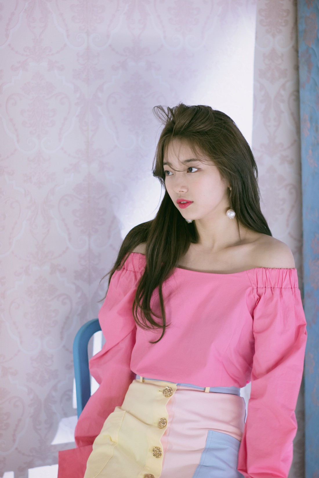 Chia tay Lee Min Ho, Suzy ngày càng đẹp đến mức ngẩn ngơ trong loạt hình hậu trường - Ảnh 5.