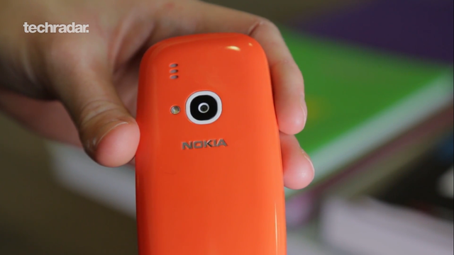 Nokia 3310 bản hồi sinh v&agrave; Nokia 3310 gốc: Sau 17 năm, mọi thứ đ&atilde; thay đổi như thế n&agrave;o? - Ảnh 6.