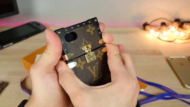 Đánh giá ốp iPhone hàng hiệu Louis Vuitton mà Hoa hậu Kỳ Duyên đang sử dụng, giá hơn 20 triệu đồng - Ảnh 15.