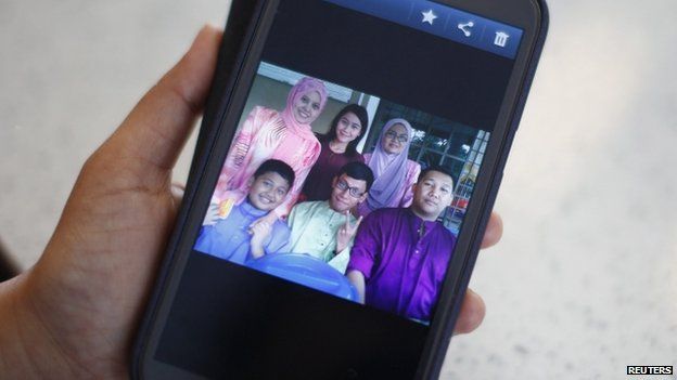 Thân nhân hành khách trên chuyến bay MH370: Nỗi đau chưa nguôi ngoai và niềm hy vọng chưa bao giờ tắt - Ảnh 7.