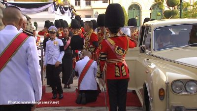 Thái Lan: Quân đội nấu ăn cho người dân đến viếng Quốc vương - Ảnh 7.