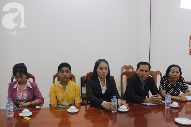 Vụ b&eacute; g&aacute;i 13 tuổi tự tử nghi do bị x&acirc;m hại: Y&ecirc;u cầu l&agrave;m r&otilde; việc đập bỏ căn ph&ograve;ng của nghi can - Ảnh 8.