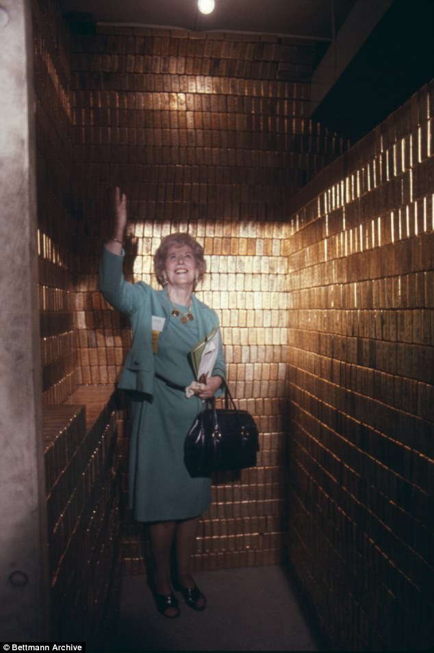 Bên trong kho vàng Fort Knox lớn nhất thế giới: Nơi cất giấu  4.500 tấn vàng thỏi - Ảnh 7.