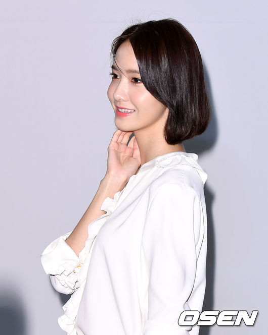 Lần đầu dự sự kiện sau khi xén mái tóc nữ thần, Yoona gây sốt vì vẫn quá đẹp với vẻ ngoài mới - Ảnh 8.