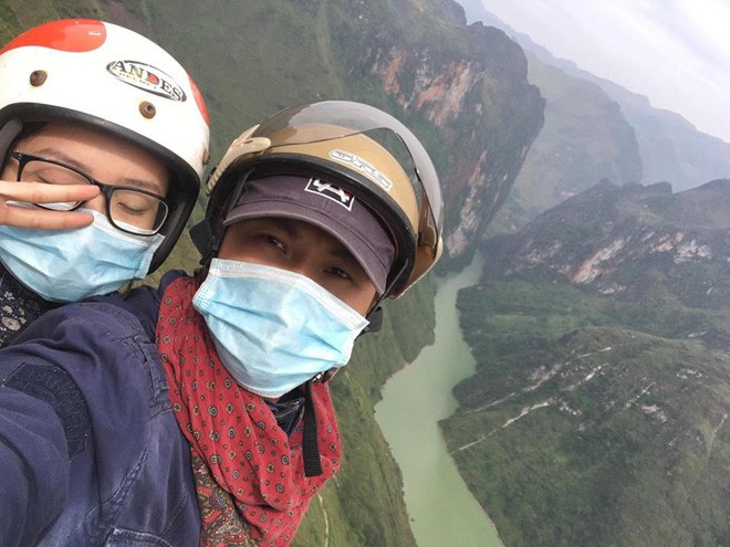 Sống với 20 chú chó, chàng trai “lượm” được vợ cách 2000km nhờ chăm chỉ comment dạo - Ảnh 8.