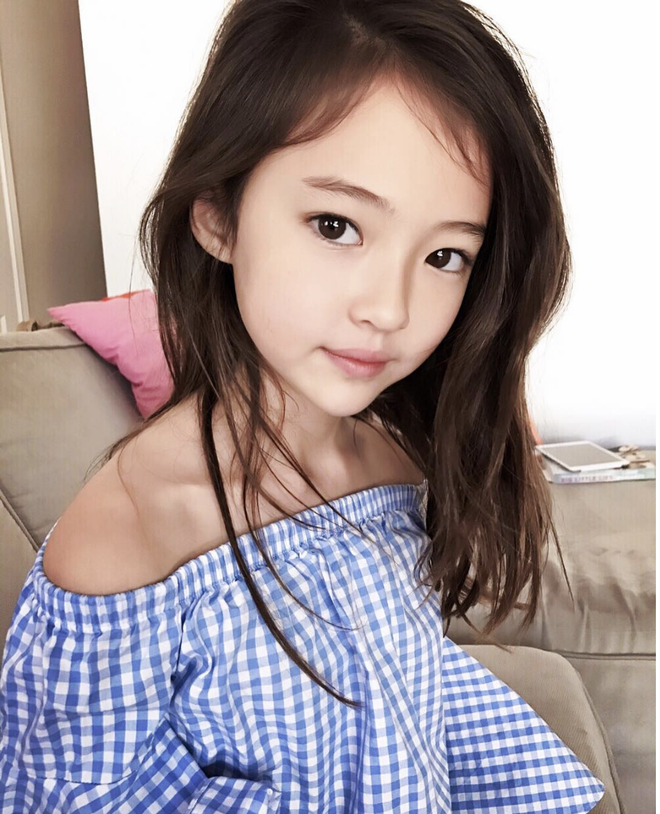  B&eacute; g&aacute;i H&agrave;n lai Mỹ, mẫu ruột của thương hiệu thời trang đ&igrave;nh đ&aacute;m Zara Kids l&agrave; ai? - Ảnh 9.