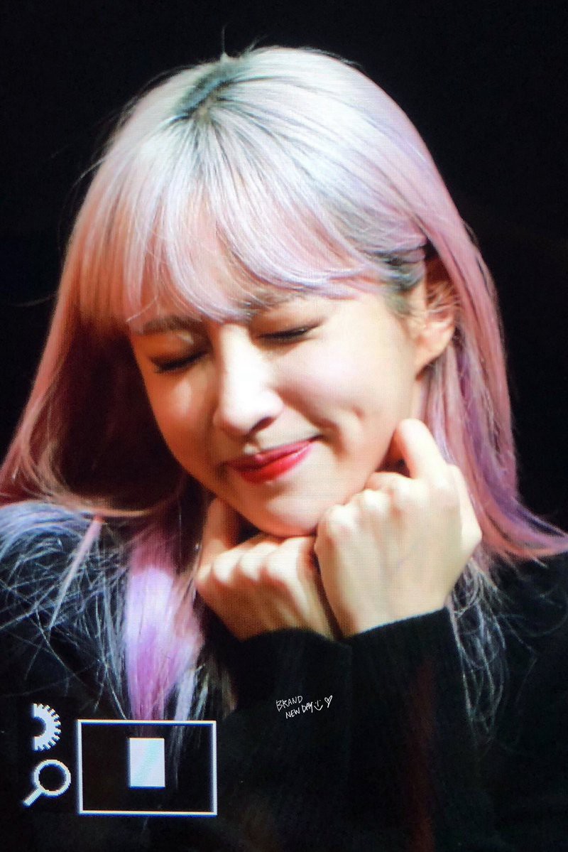 Loạt mỹ nhân Kpop chứng minh: Người đẹp thì nhắm mắt cũng mê hồn như chụp tạp chí - Ảnh 13.