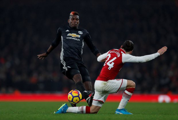 Pogba bị đuổi vì phạm lỗi ác ý, nghỉ trận derby Manchester - Ảnh 1.