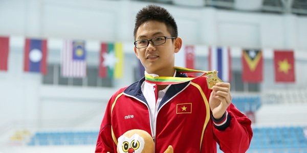 Kỷ lục gia SEA Games Lâm Quang Nhật bất ngờ được cứu phút 90 - Ảnh 1.